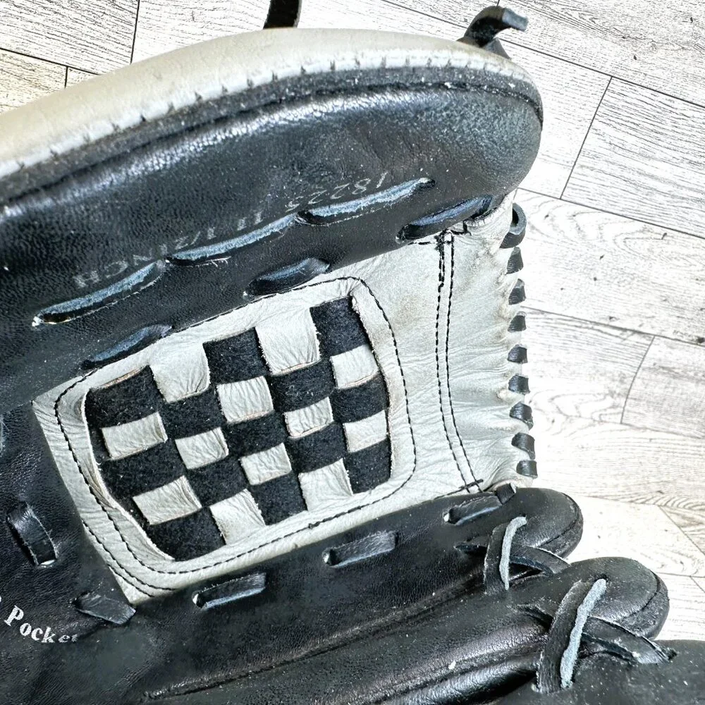 Spalding Model 18225 11.5" Baseball Glove Top Grain Leather Laced RHT Black/Gray - Picture 7 of 15